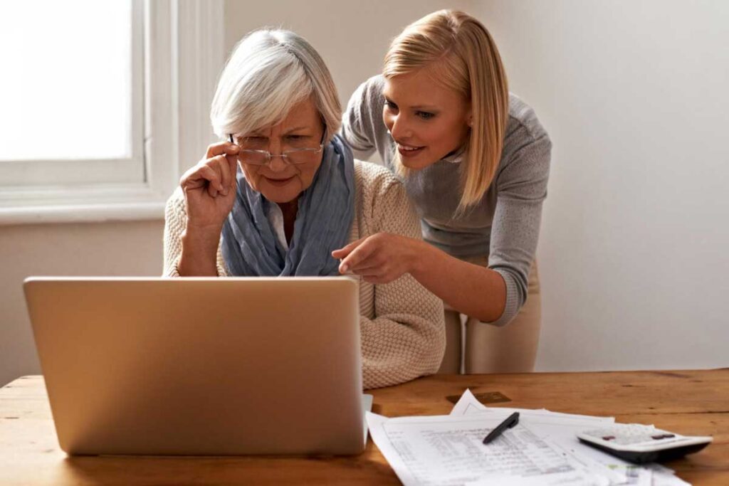 Conheça todas as regras sobre as deduções do apoio domiciliário no IRS. Veja a percentagem que pode descontar, o valor máximo da dedução, quem pode deduzir e como incluir o apoio domiciliário na declaração de IRS.