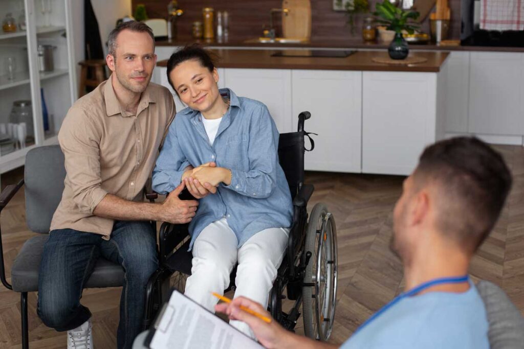 Saiba todos os detalhes do apoio domiciliário para pessoas com deficiência. Descubra como funciona, quais os seus benefícios, que serviços oferece, os preços do apoio para pessoas com deficiência em casa e como contratar.